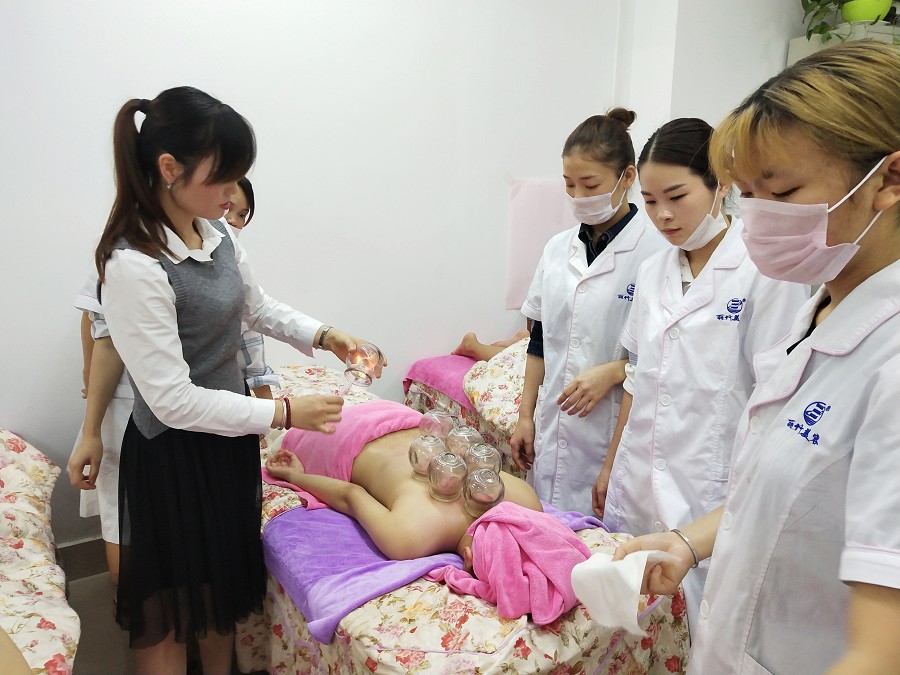 南寧美容師拔罐教學(xué)培訓(xùn)，你了解拔罐嗎