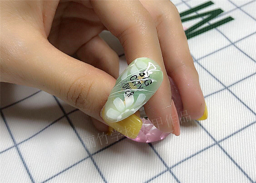 20200421清新夏季風(fēng)圓筆花美甲.jpg
