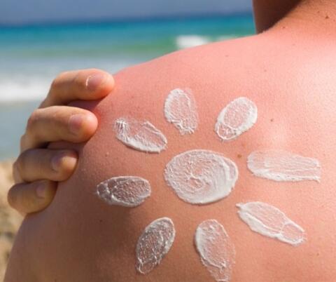 夏季該如何護(hù)膚?麗竹美容學(xué)校為你來支招