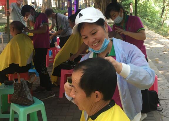 麗竹美發(fā)學(xué)員，歡迎你們常常來(lái)