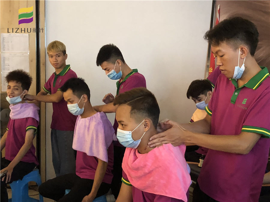 南寧美發(fā)課堂：洗護(hù)師不該被埋沒(méi)