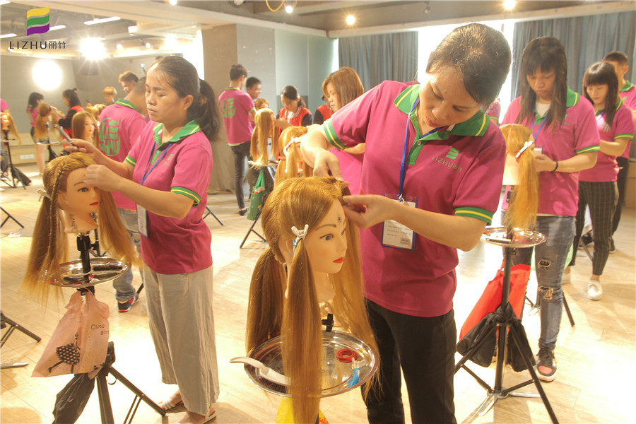 南寧美發(fā)學(xué)校：別想“蒙混過(guò)關(guān)”