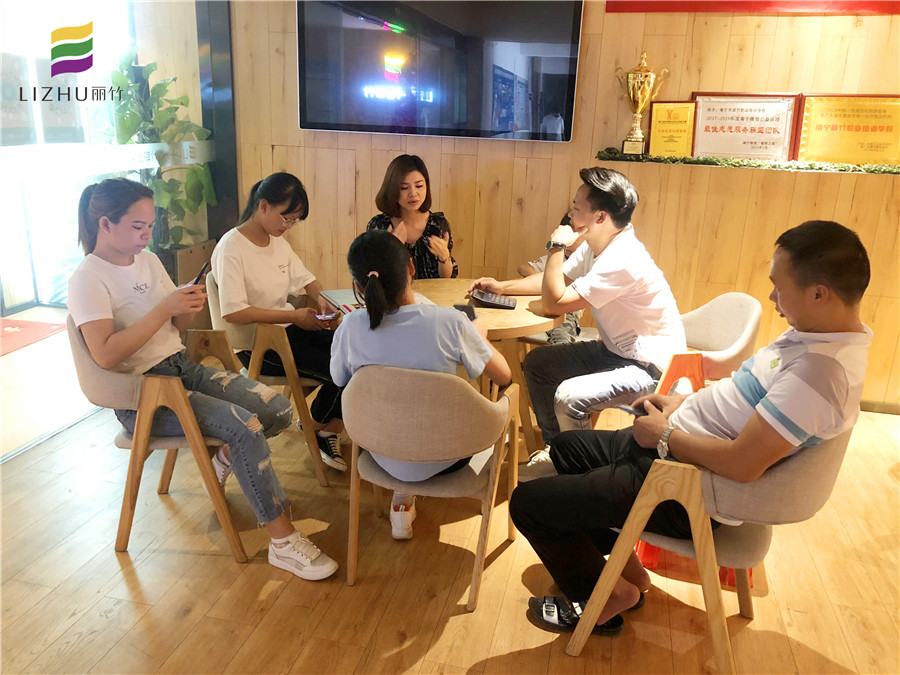 麗竹大門為你開(kāi)，生源不斷滾滾來(lái)