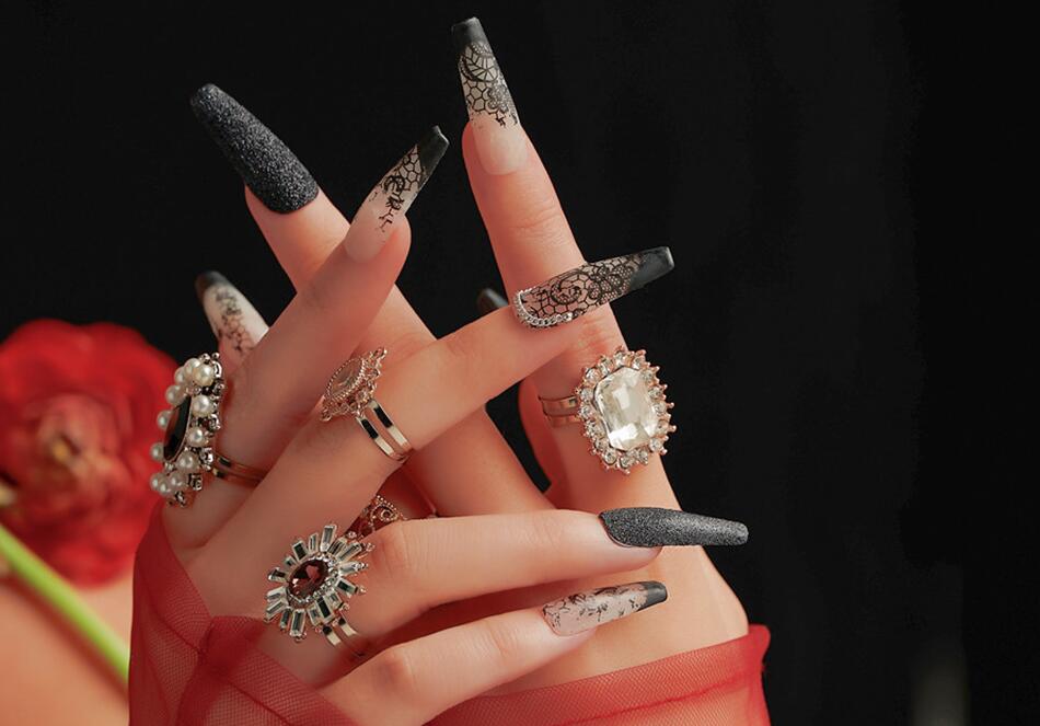 麗竹美甲作品：性感魅惑蕾絲美甲