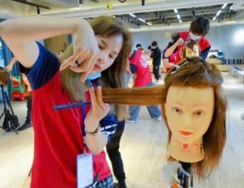 廣西出名的美發(fā)學(xué)校為什么會出名