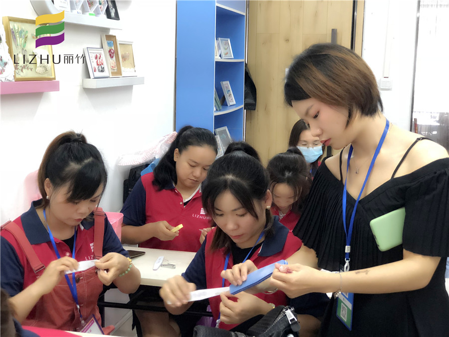 南寧美甲培訓(xùn)學(xué)?；A(chǔ)理論學(xué)習(xí)