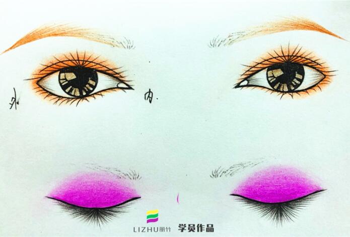 如何在紙上畫(huà)眼影？廣西專(zhuān)業(yè)化妝學(xué)校教你