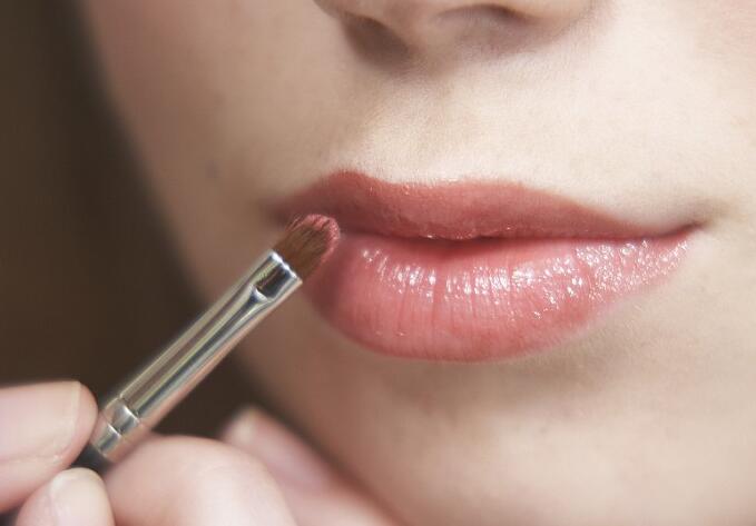 適合亞洲人的妝容！