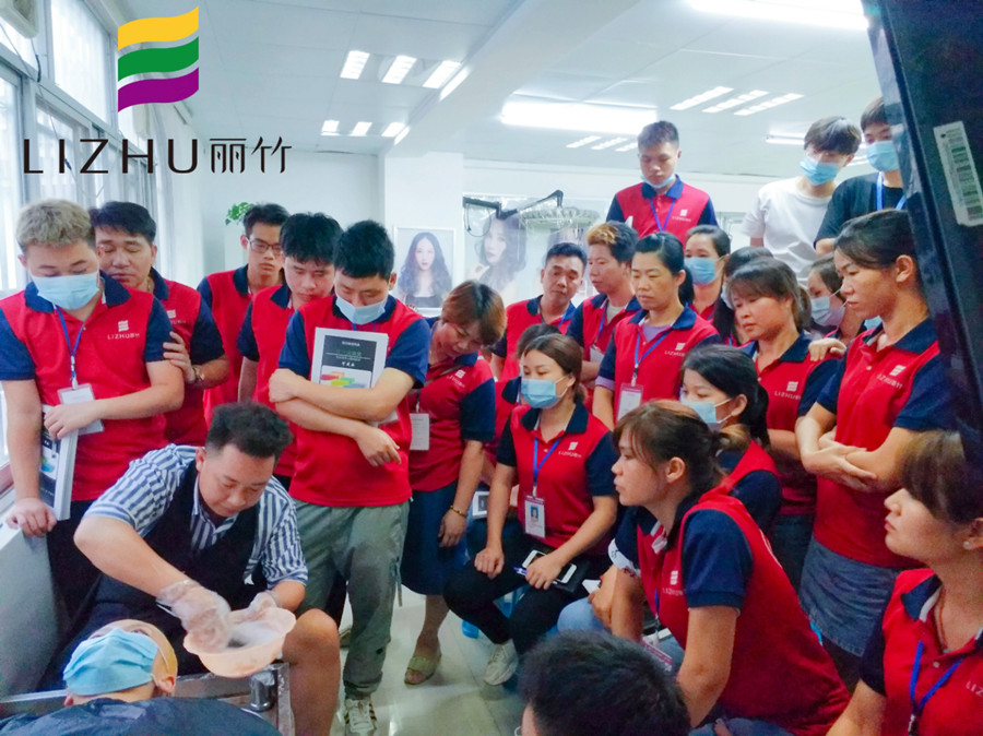 長發(fā)秋冬護(hù)理注意事項(xiàng)，快來南寧學(xué)理發(fā)的學(xué)校學(xué)習(xí)