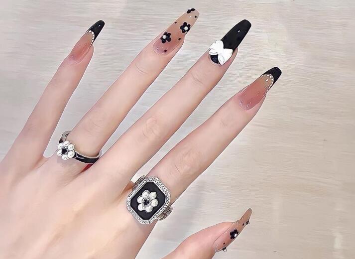 好看的延長甲款式，和南寧網(wǎng)紅美甲培訓(xùn)學(xué)