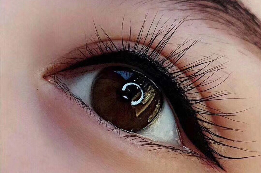 廣西專業(yè)紋繡培訓(xùn)：紋美瞳線后如何洗臉？