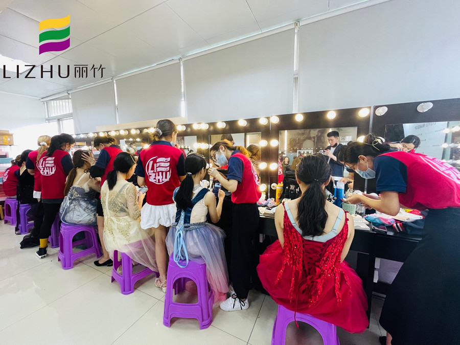 化妝師專屬的化妝技巧 |廣西化妝培訓(xùn)班分享