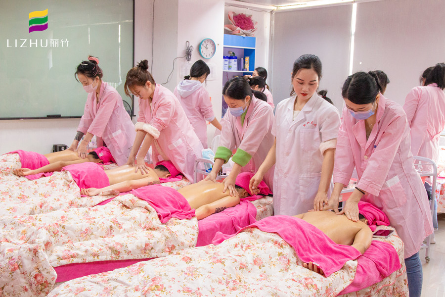 學(xué)肩部按摩注意事項(xiàng)，知道南寧哪里可以學(xué)肩頸按摩