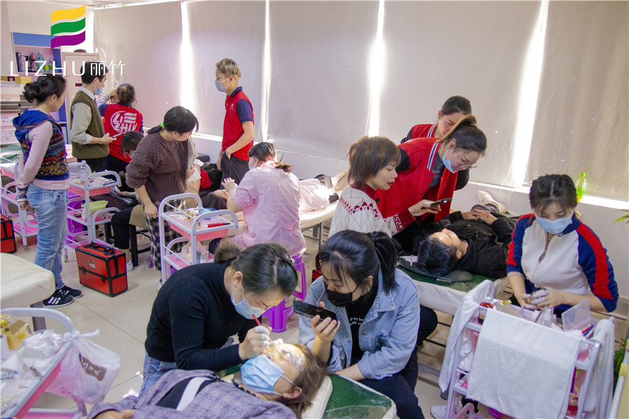 南寧哪里可以學紋繡？麗竹5月紋繡培訓歡迎你