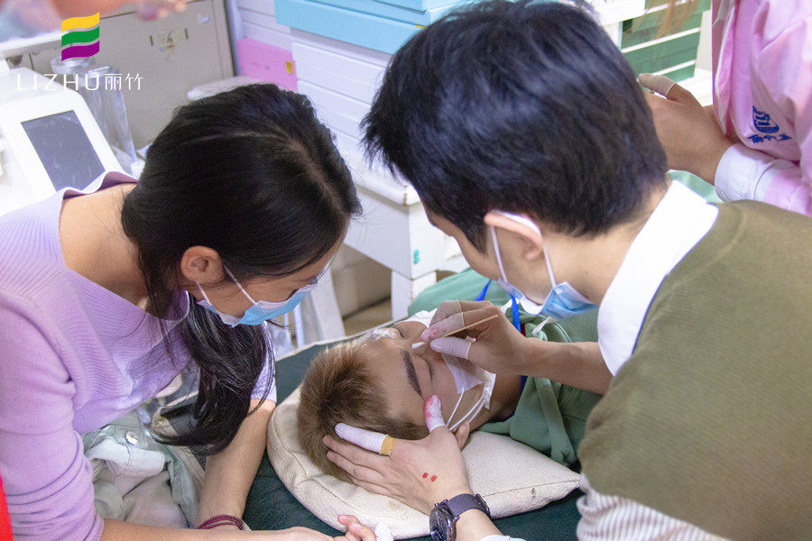 紋眉發(fā)炎了怎么辦？廣西紋繡護(hù)理技巧分享