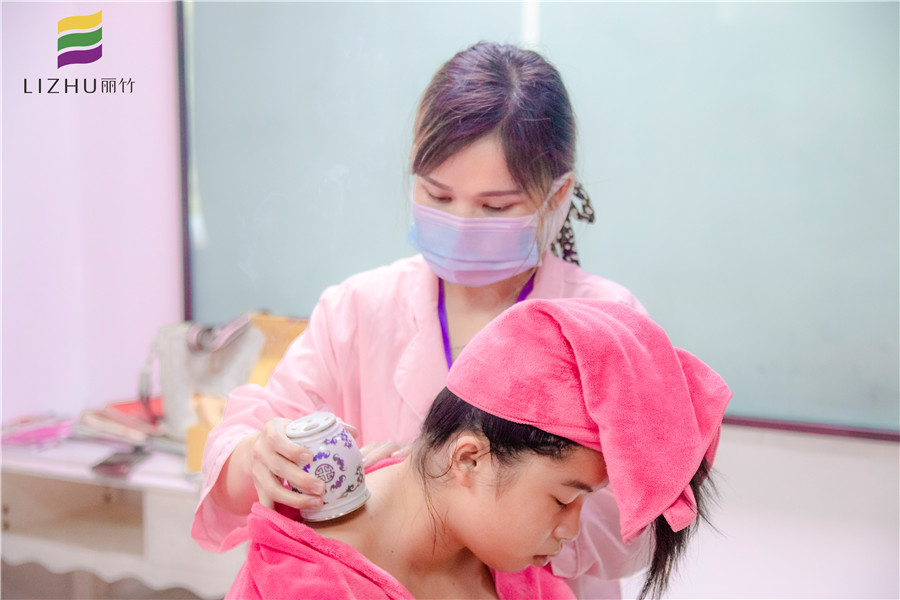 艾灸次數(shù)越多越好嗎？快聽南寧中醫(yī)美容培訓(xùn)班老師怎么說