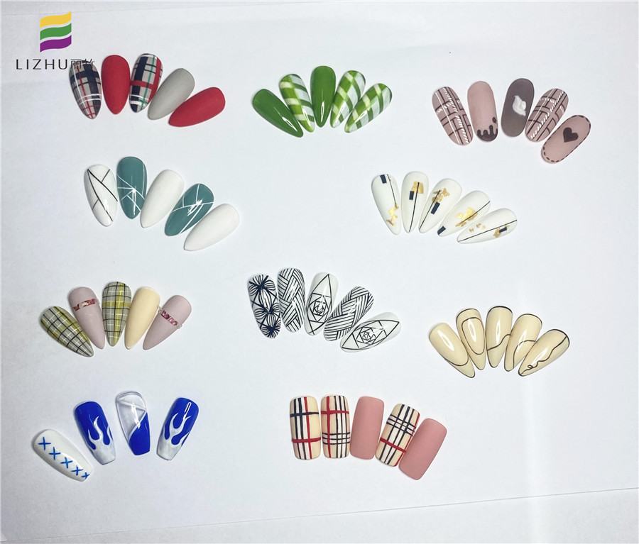 學(xué)員美甲作品欣賞，告訴你南寧哪里有美甲職業(yè)培訓(xùn)