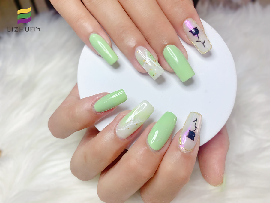 春日美甲顯白款式推薦|廣西美甲網(wǎng)紅教學(xué)