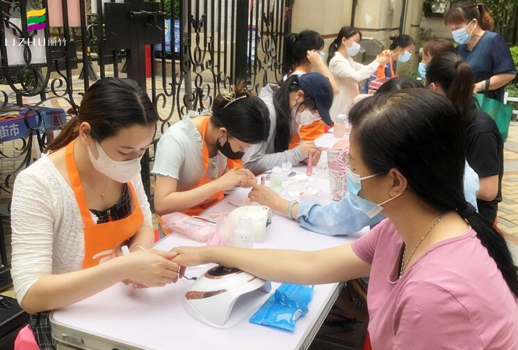 學(xué)美甲需要外出實踐嗎？南寧美甲學(xué)校專業(yè)分析