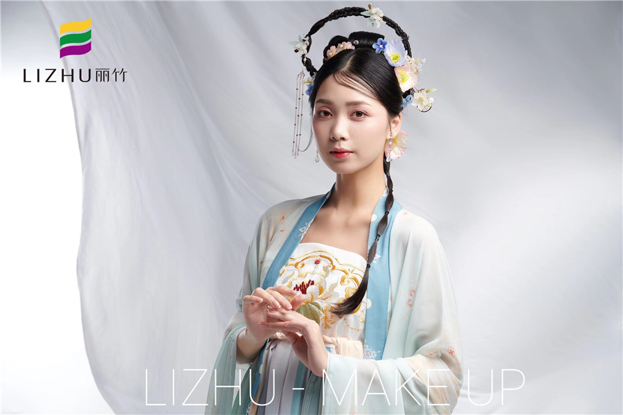 漢服彩妝造型，南寧排名前三化妝學校作品