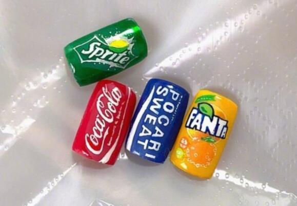 分享創(chuàng)意美甲圖片欣賞，告訴你南寧教美甲哪里好