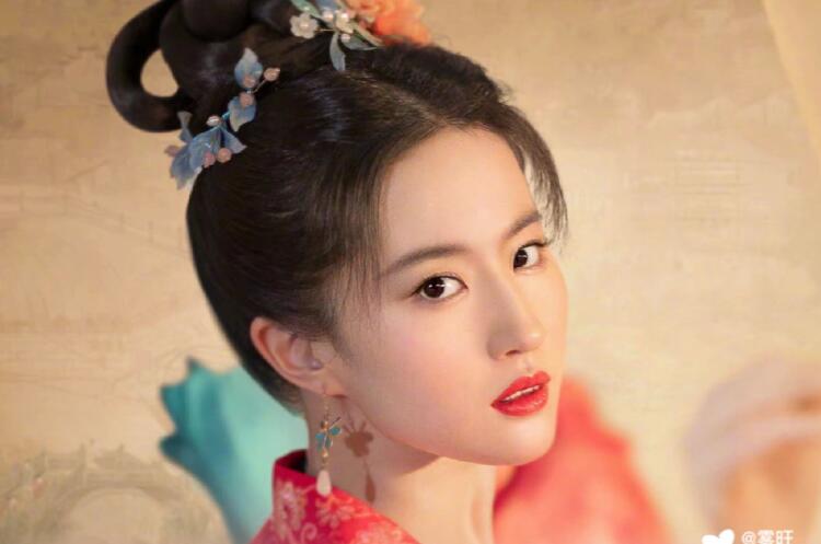 新中式國(guó)風(fēng)眼妝 ，廣西專(zhuān)業(yè)正規(guī)彩妝培訓(xùn)學(xué)校課程