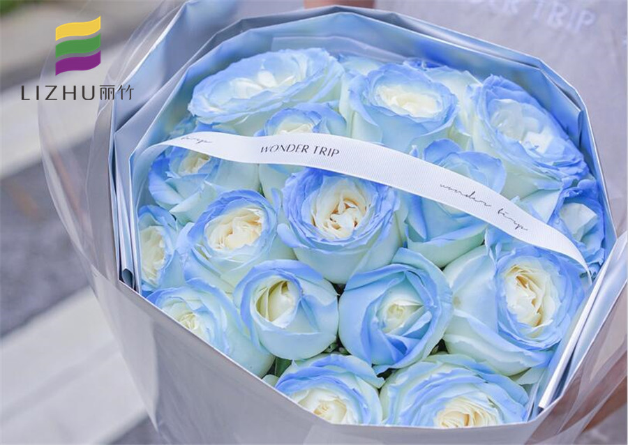 圓形花束的特點(diǎn)，歡迎到廣西插花培訓(xùn)學(xué)校學(xué)習(xí)