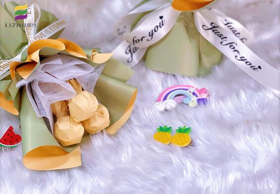 零食花束圖片，南寧花藝師培訓(xùn)學(xué)校作品