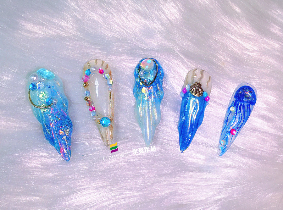 美人魚美甲、泡泡美甲、玫瑰雕花美甲 |  南寧美甲短期培訓班作品