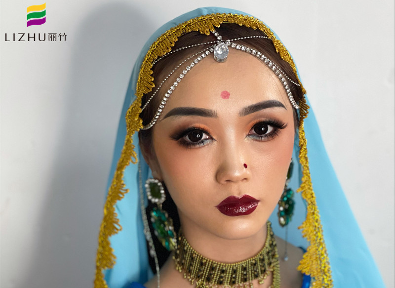 印度舞娘造型 ，性感撫媚又妖嬈