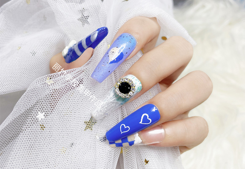 愛心深藍色西美甲，上手顯白又好看