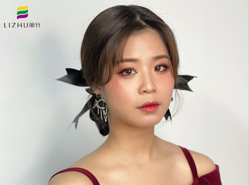 時(shí)尚簡約造型，廣西美妝師專業(yè)學(xué)校作品