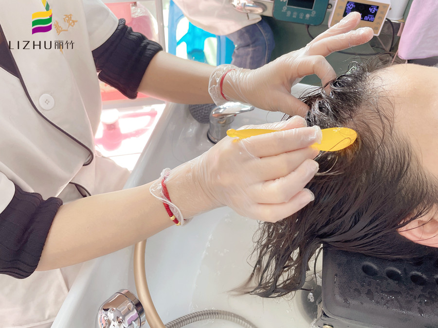 南寧學頭療多少錢？南寧頭療培訓班哪家好？