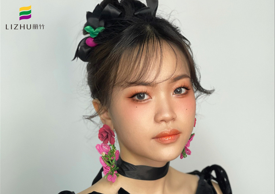 復(fù)古禮服造型，南寧化妝學(xué)校推薦