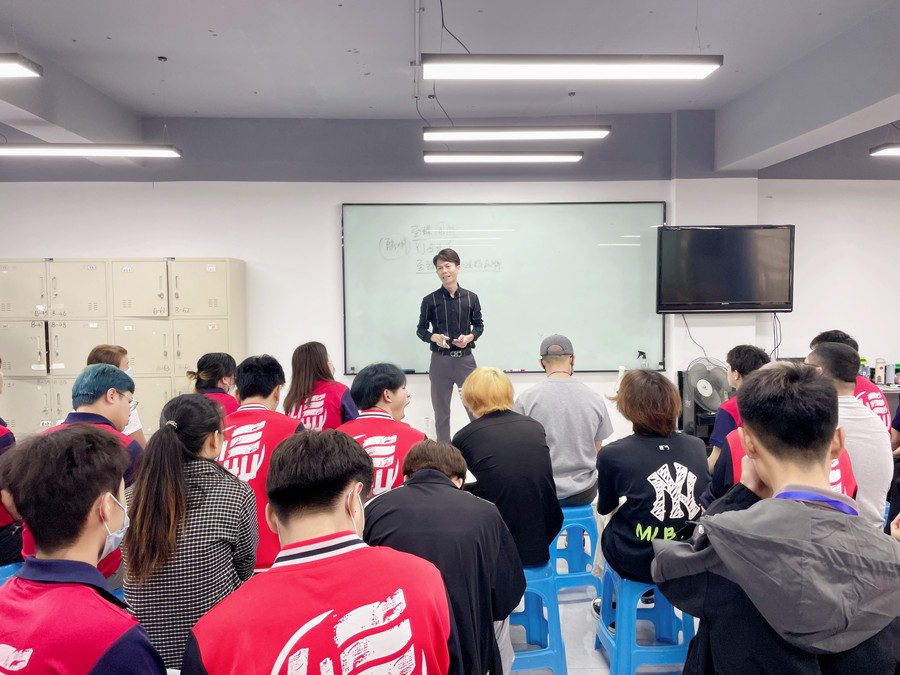 廣西美發(fā)專業(yè)畢業(yè)就業(yè)宣講---至臻國(guó)際專場(chǎng)