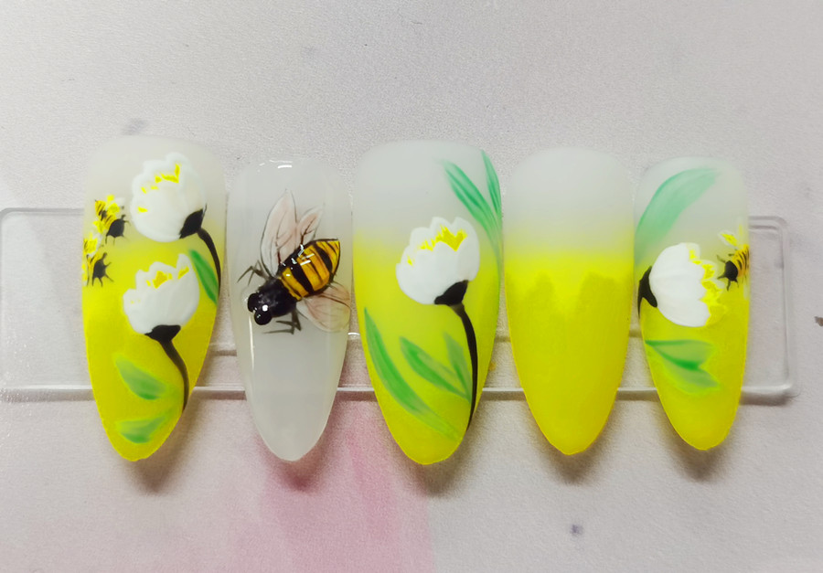 馬卡龍美甲，廣西美甲培訓(xùn)學(xué)員作品