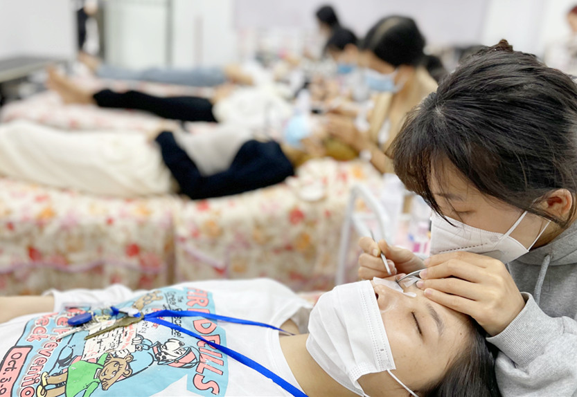 你為什么要學(xué)美睫？南寧美甲美睫學(xué)校分析原因