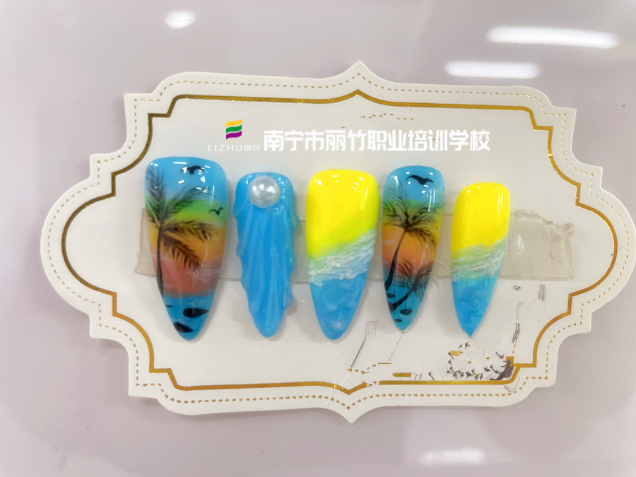 海洋風(fēng)美甲，南寧美甲學(xué)校畢業(yè)班作品