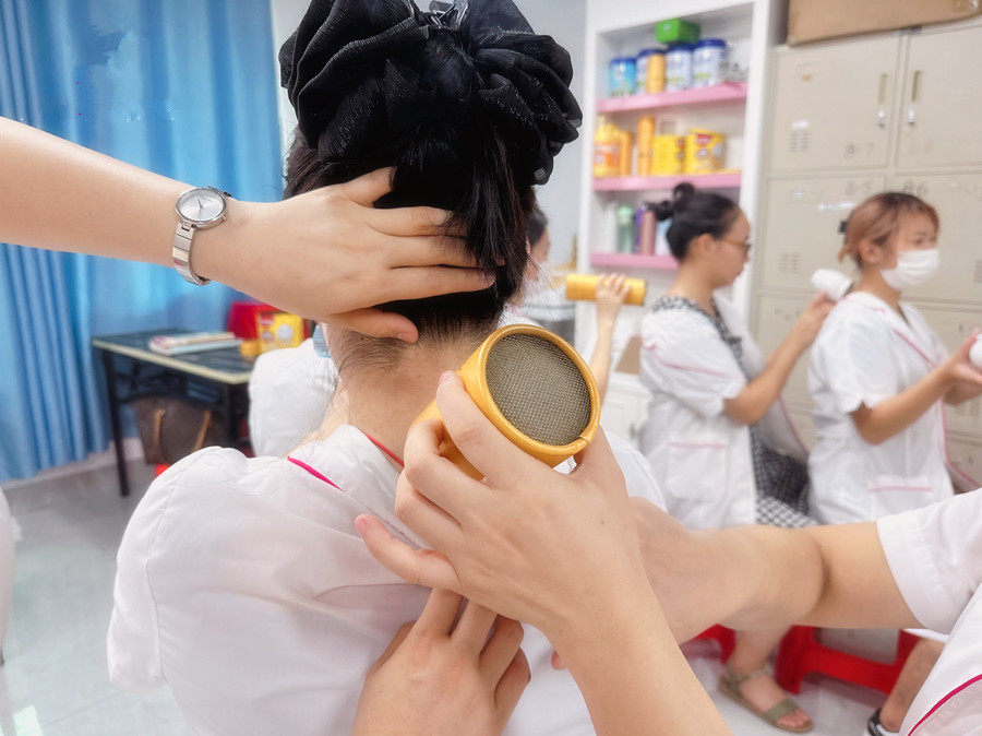 三伏天艾灸的功效，零基礎(chǔ)美容培訓(xùn)