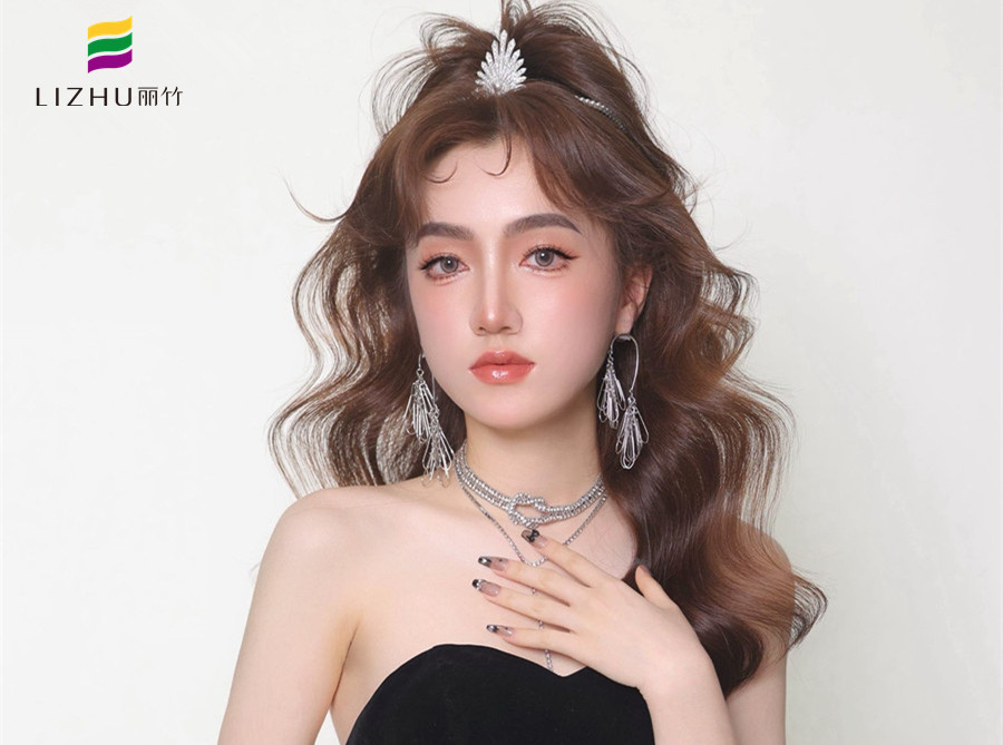 千金晚宴造型，南寧化妝彩妝造型學校作品