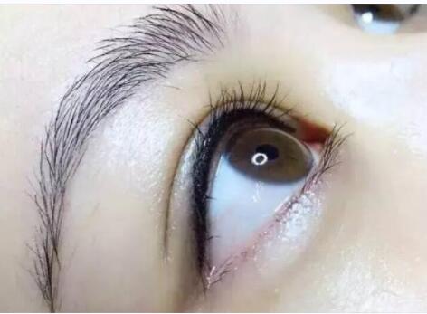 紋美瞳線(xiàn)技術(shù)專(zhuān)業(yè)的重要性，廣西學(xué)紋美瞳線(xiàn)