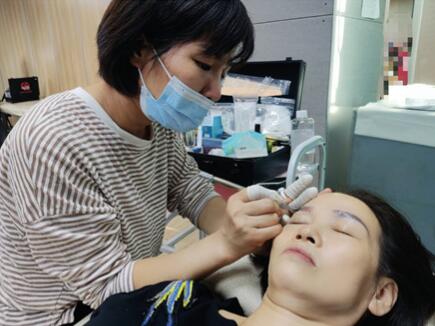 紋繡色乳挑選原則，零基礎(chǔ)紋眉教學(xué)