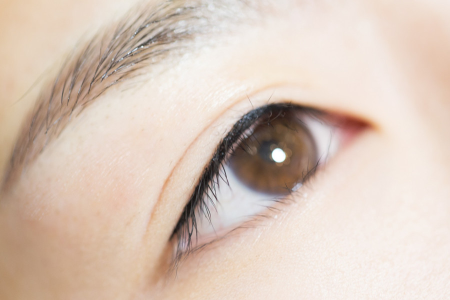 零基礎(chǔ)眉眼唇教學(xué)：美瞳線(xiàn)上色不理想怎么辦？