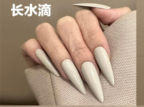 廣西美甲店：如何根據(jù)手型搭配美甲甲型？