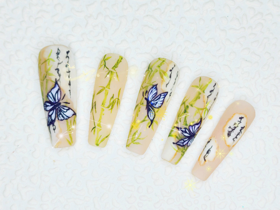 新中式美甲，告訴你南寧美甲去哪里學比較好？