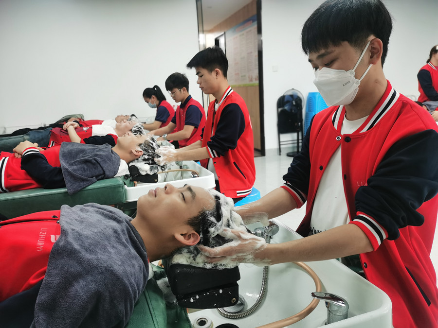 掉頭發(fā)的根本原因，南寧洗發(fā)護(hù)膚培訓(xùn)講解