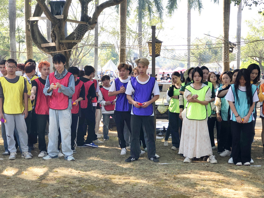 南寧美容美發(fā)學校冬令營 | 南寧化妝美甲學校研學游