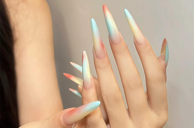 在逃公主美甲，南寧美甲造型設(shè)計(jì)學(xué)校推薦