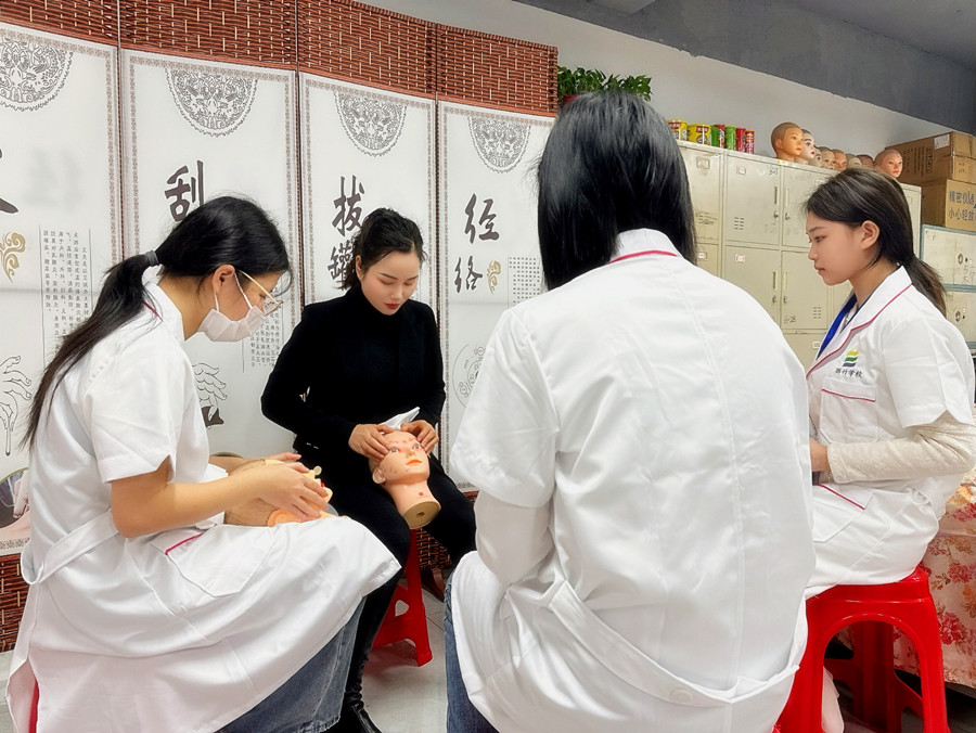 美容新手要掌握哪些知識？南寧美容面部護膚培訓