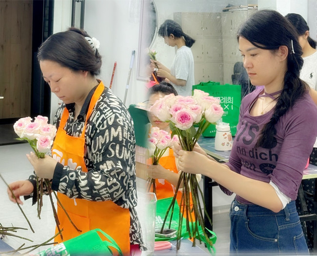 螺旋花束的教程，南寧花藝師學(xué)校分享
